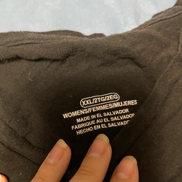 Cincinnati Reds Tishirt - Picture 2 of 2